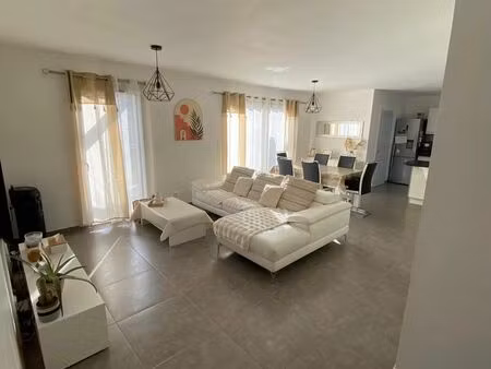 vente maison 6 pièces 89 m² donzère (26290)
