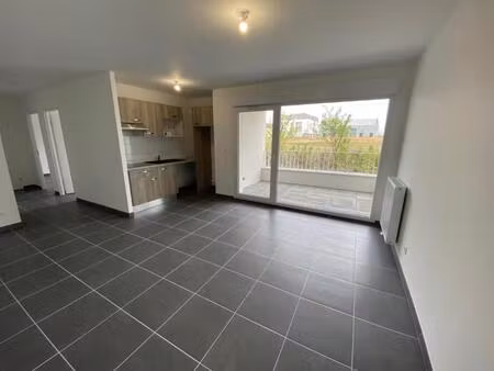 t3 dans résidence récente envertgure à chambray les tours