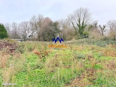 terrain 2 992 m² poix du nord