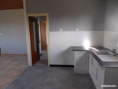 maison calme de 80 m² sur terrain de 550 m²