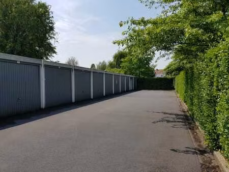 garagebox te huur te rumbeke