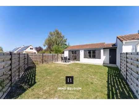 vakantiewoning met 2 slaapkamers en zonnige tuin