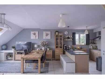 gentbrugge - licht op te frissen duplex appartement met z...