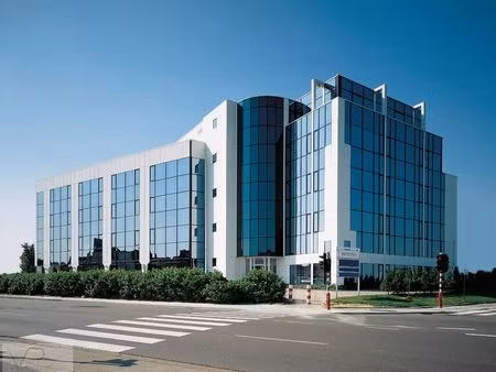 bien professionnel à louer à berchem-sainte-agathe € 3.188 (llam8) - venture properties | 