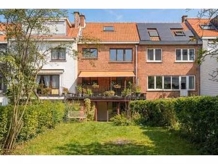 prox. stockel - belle maison garage et jardin