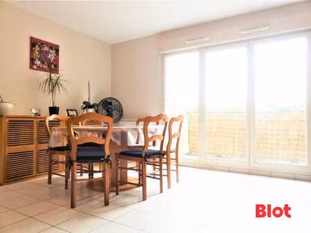 vente appartement 4 pièces à saint-armel (35230) : à vendre 4 pièces / 78m² saint-armel