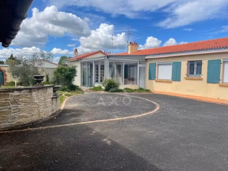 location maison les brouzils  116m² 5 pièces 950€ avec garage