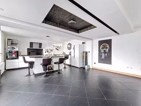 maison de 120 m² à ercuis