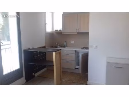 a louer damville centre studio 26m2