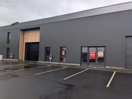 local artisanal 330m2