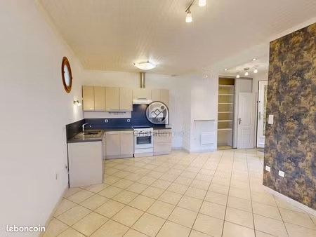 duplex 5 pièces 77 m²