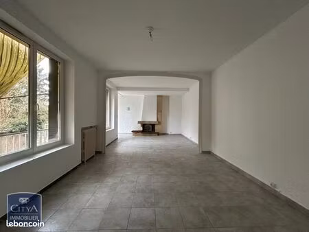 maison 5 pièces 142 m²