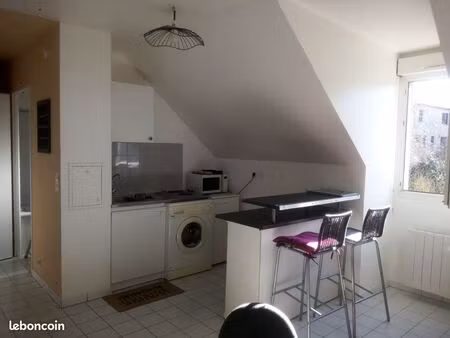 studio meublé à st rémy l'honoré