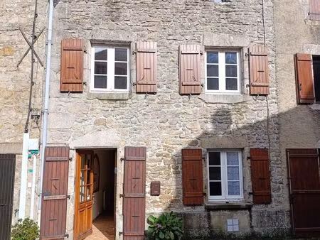 maison de village 4 pièces 83 m²