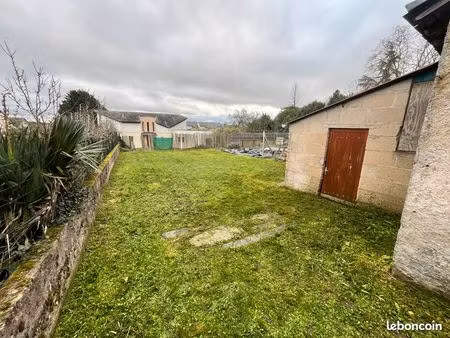 a louer parcelle de terrain / jardin / potager de 120 m2 au louroux béconnais
