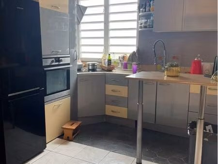 maison f3 bis meublée à proximité du chum