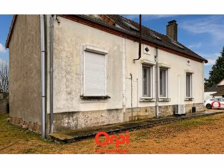 maison bézenet m² t-4 à vendre  121 000 €