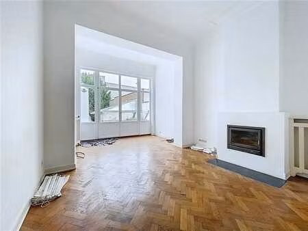 maison de ville quartier bascule