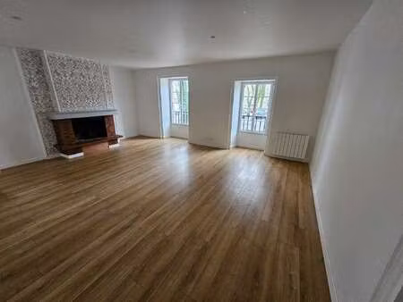 vente appartement 2 pièces à auray centre ville historique (56400) : à vendre 2 pièces / 6