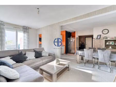 appartement chassieu 4 pièce(s) 92 m2