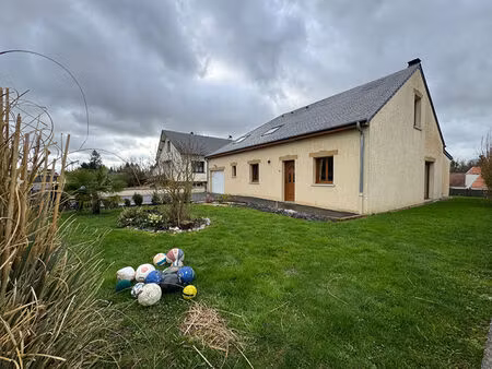 maison récente de 155 m2 sh sur 821 m2 de terrain à cliron