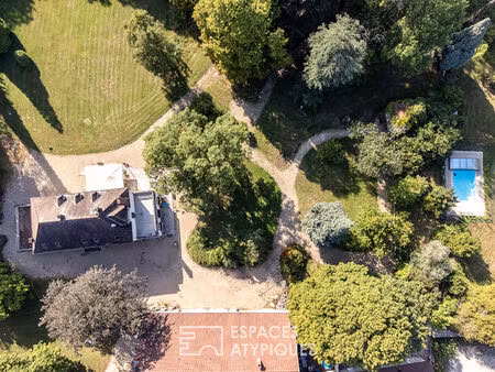 maison de maître aux multiples projets nichée dans un parc arboré de 9 hectares