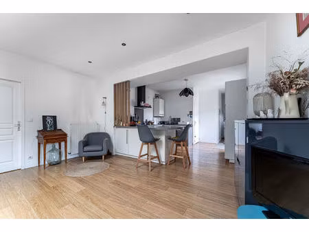 vente maison 5 pièces 139 m² neuville-sur-saône (69250)