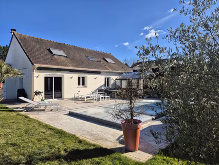 villa de 222 m2  5 chambres