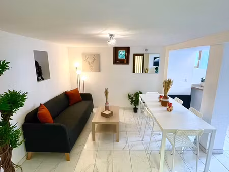 maison avec vue sur le lac au calme