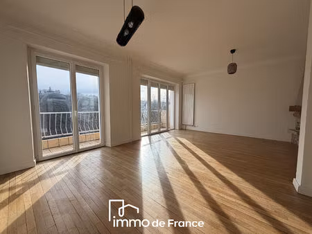 rodez  maison de ville type 5 sur une parcelle de 224 m²