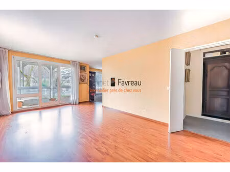 94250 - gentilly - lisieres de paris - 5 pièces avec loggia  double box et cave