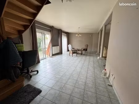 maison 230 m² montdidier