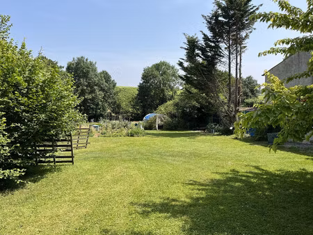 terrain constructible  1480 m² - igé