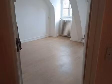 joli appartement centre beauvais studio