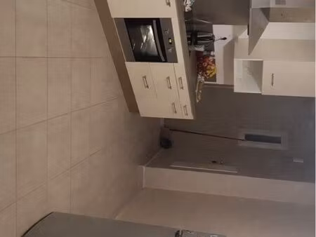 loue t2 onet le château