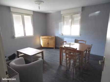 appartement meuble au centre de parthenay