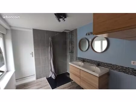 maison centre village