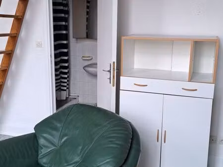 studio meublé a louer