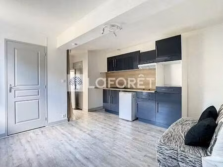 location appartement t1 à thouars (79100) : à louer t1 / 22m² thouars