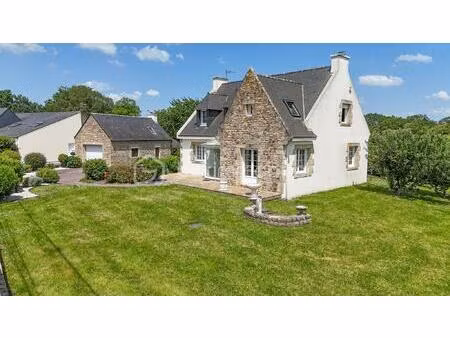 maison en pierre de 135 m² à crach