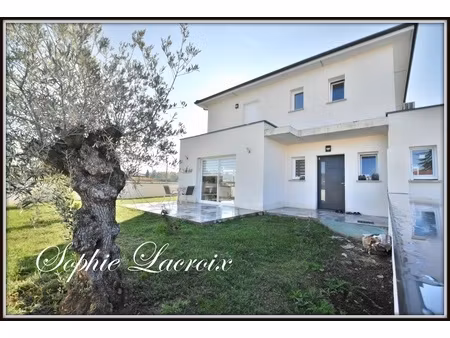 maison 5 pièces - 145 m²