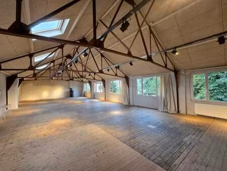 polyvalente ruimte te huur