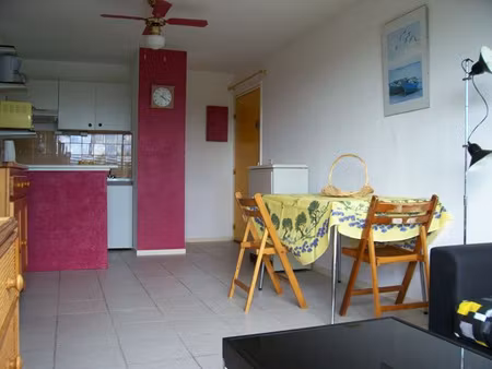 a vendre gruissan - proche du village et du port - apparteme