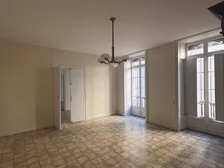 appartement carcassonne 3 pièce(s) 151 m2