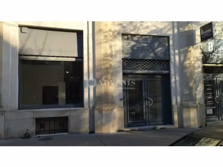 local commercial a louer