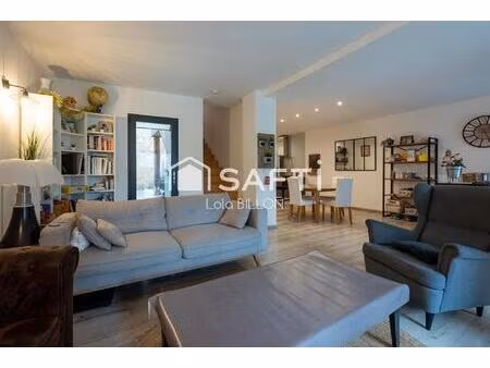 maison de 124 5 m² avec patio et stationnement