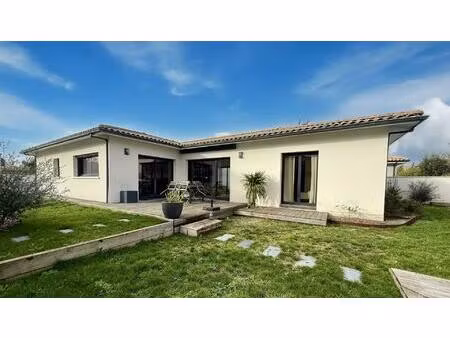 maison neuve plain pied 6 pièces piscine