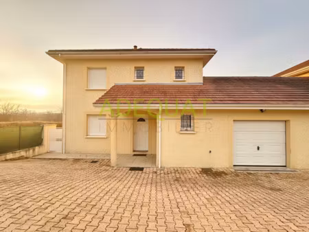 saint jean de soudain - maison de type 4 de 117m2