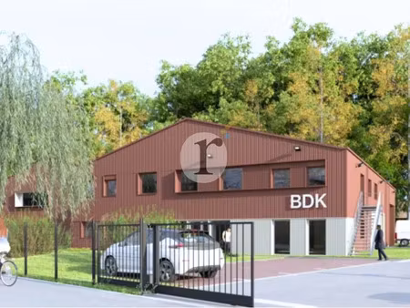 locaux d'activités 970 m² à l'acquisition / crt lesquin