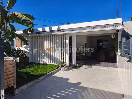 maison de bourg rénovée 90 m² ?baie-mahault 290 000 €